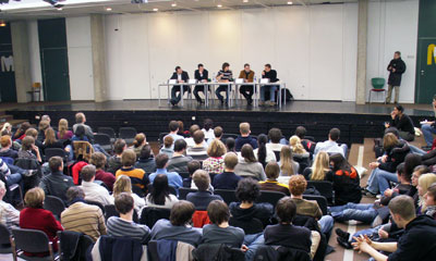 Podiumsdiskussion beim Projekttag Politik